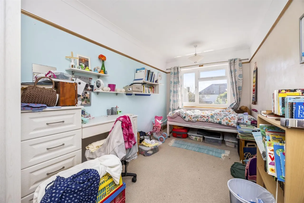 West Park Lane, Goring-By-Sea, Worthing, photo 9