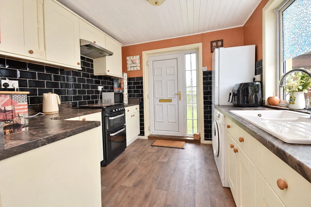 York Road, Leeds, LS9, photo 3