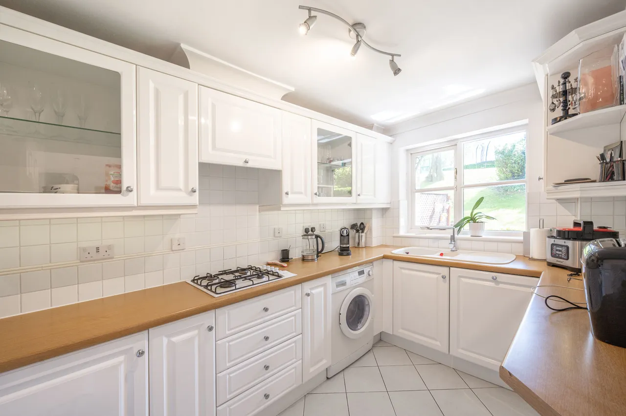 London, NW3, photo 9