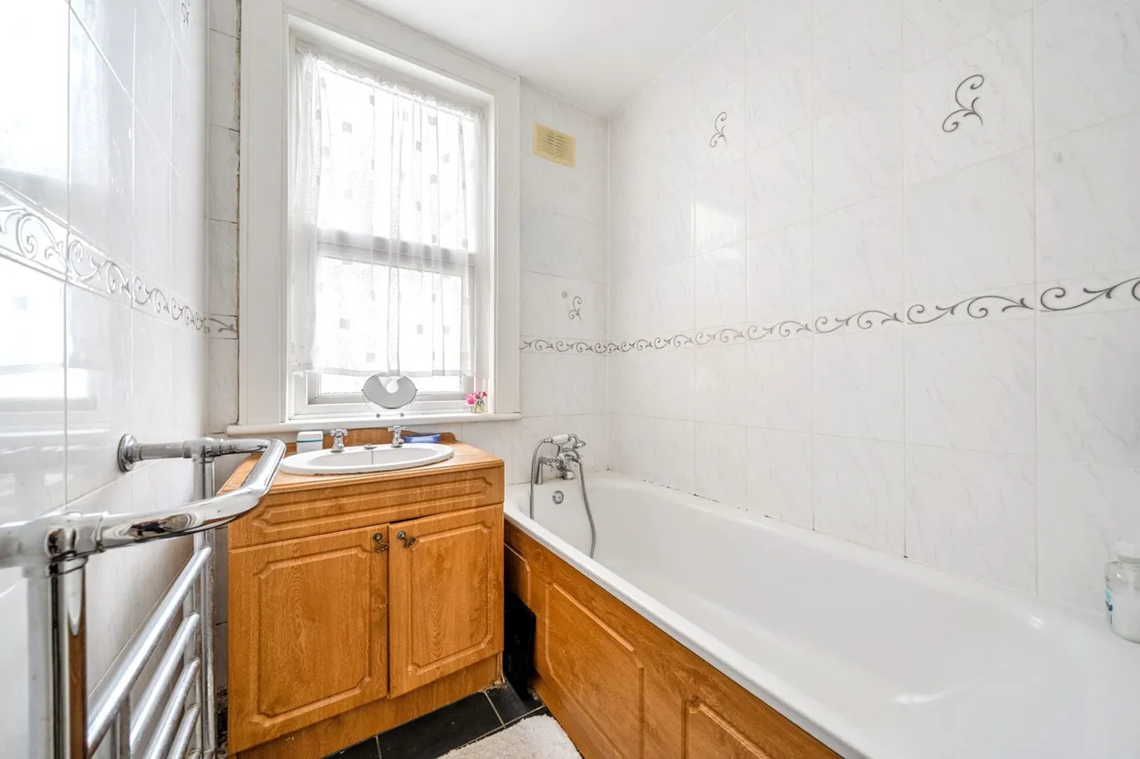 Arran Road, SE6, photo 7