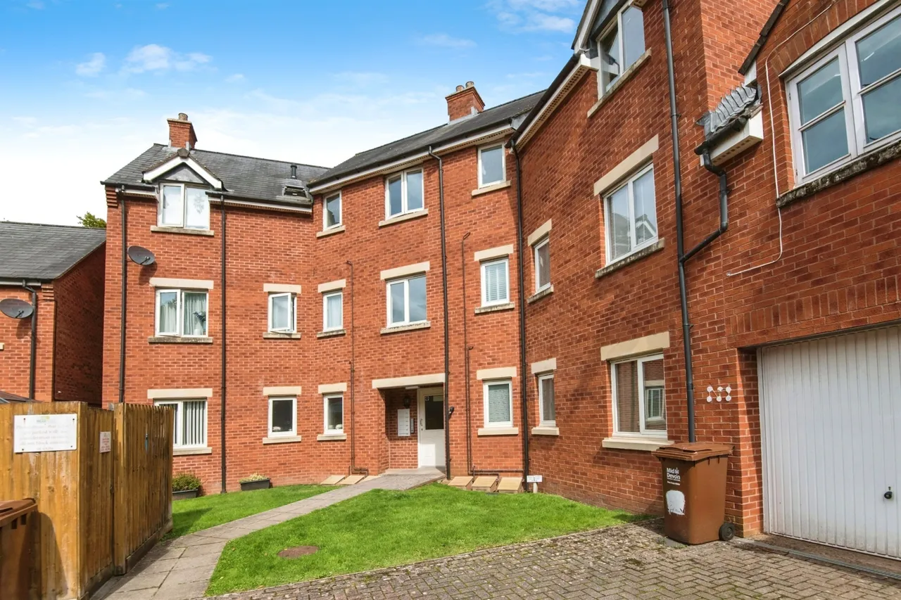 Tidcombe Walk, Tiverton, EX16, photo 11