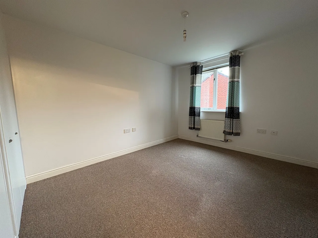 Tidcombe Walk, Tiverton, EX16, photo 4