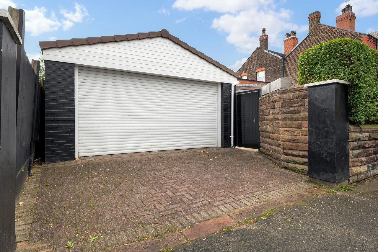 Birchfield Road, Widnes, WA8, photo 41