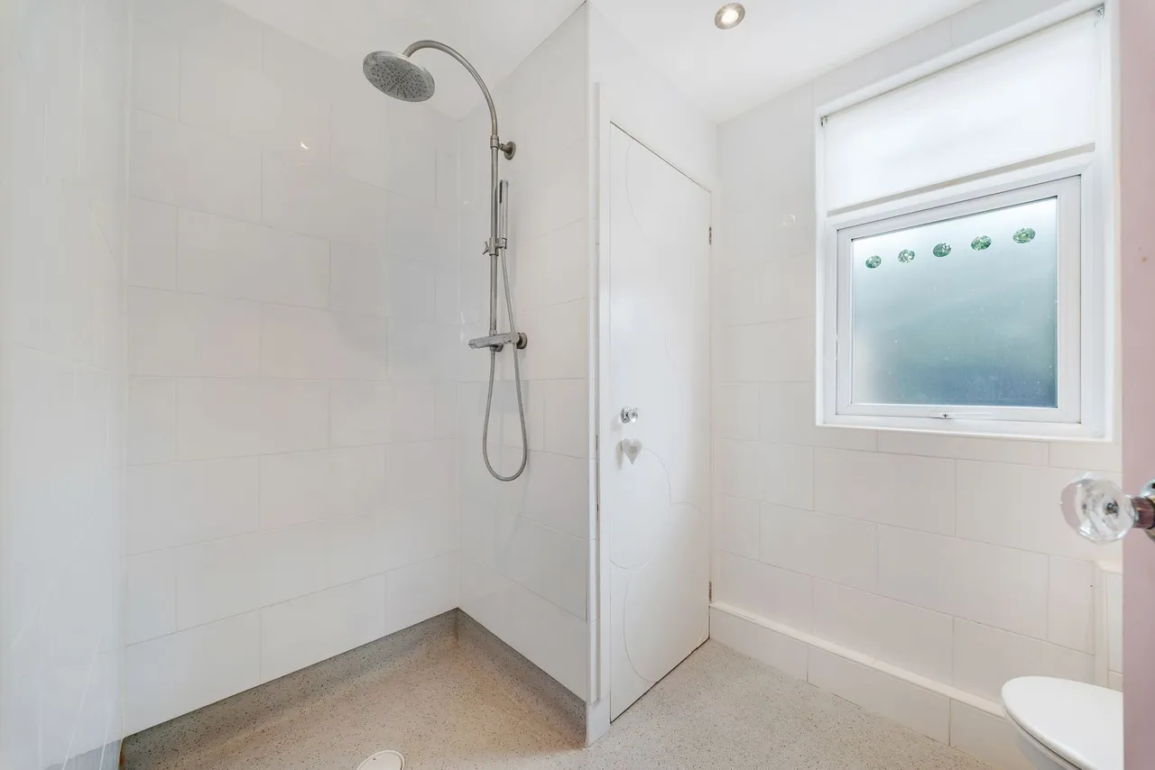 Birchfield Road, Widnes, WA8, photo 18