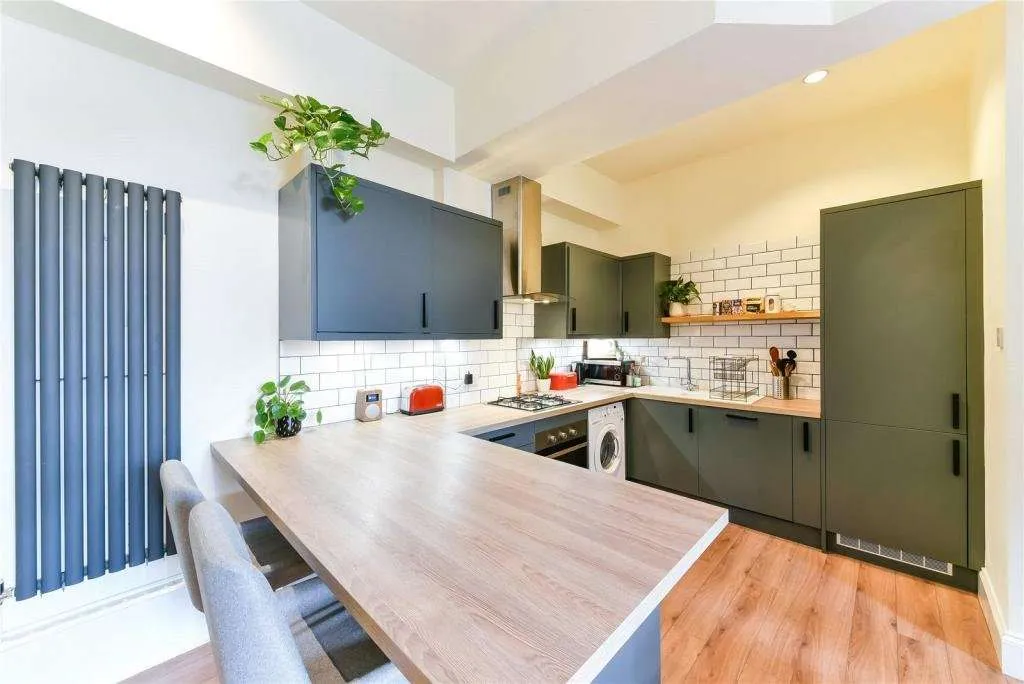 Morris Road, London, E14, photo 3