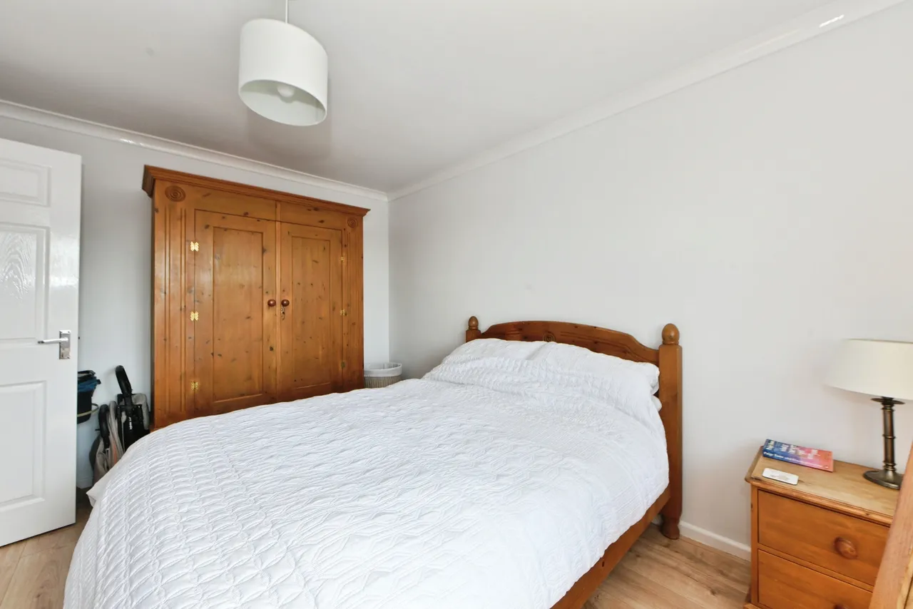Royton, Oldham, OL2, photo 14