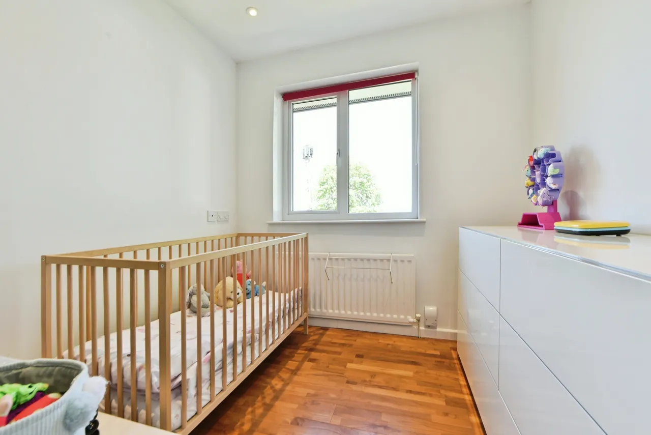 Royton, Oldham, OL2, photo 17