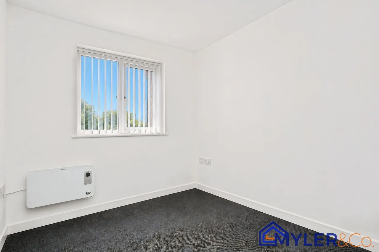 Hough Green Road, Widnes, photo 7