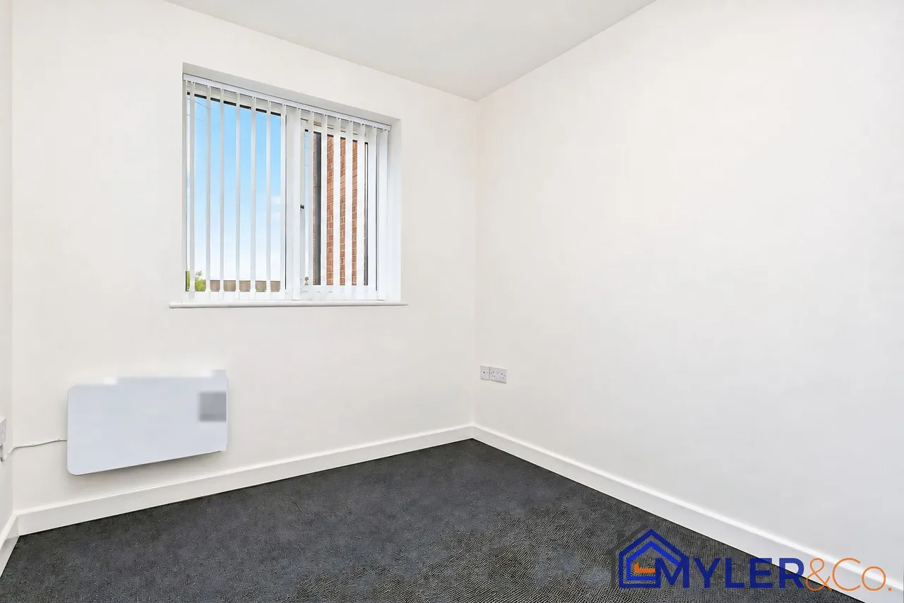 Hough Green Road, Widnes, photo 17