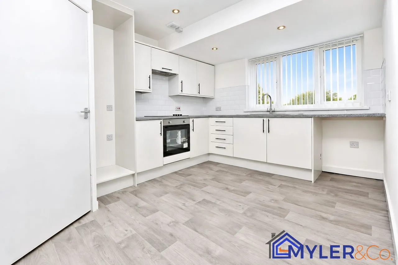 Hough Green Road, Widnes, photo 12