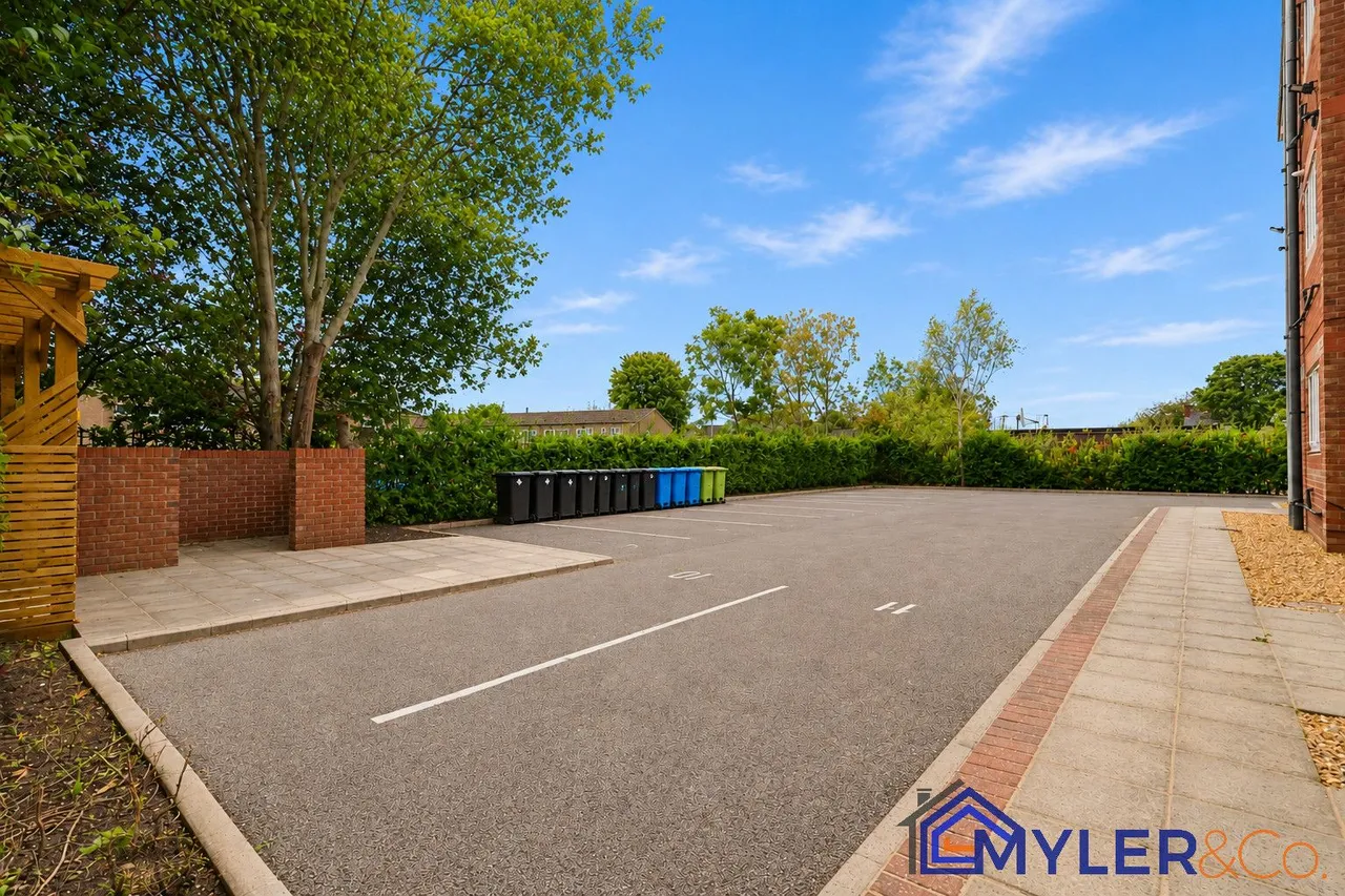 Hough Green Road, Widnes, photo 32