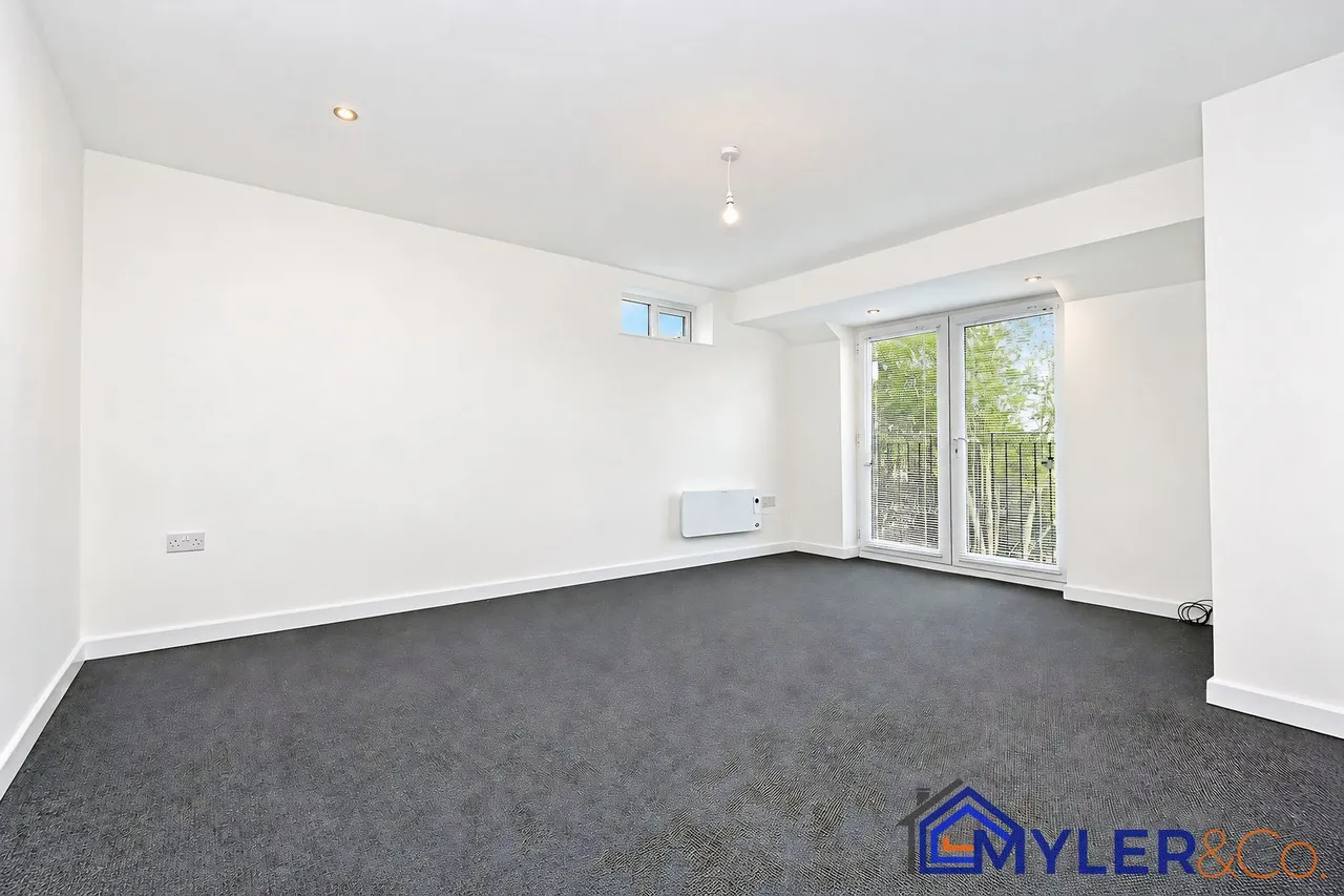Hough Green Road, Widnes, photo 14
