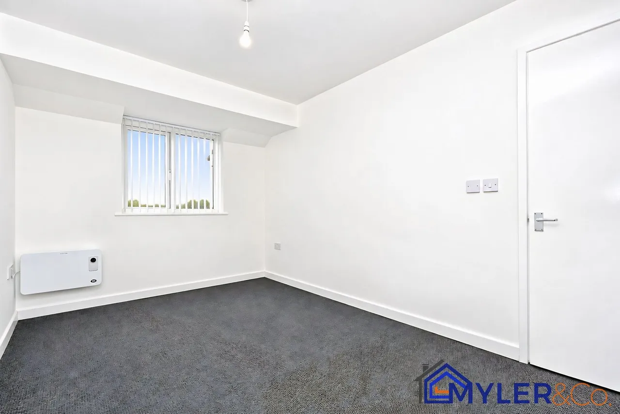Hough Green Road, Widnes, photo 10