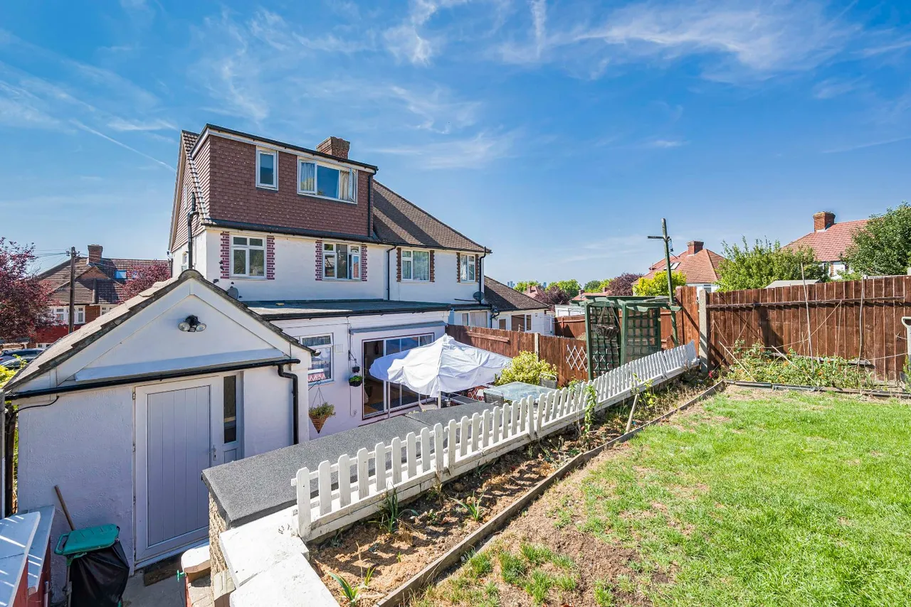 Heatherbank, Eltham, photo 26