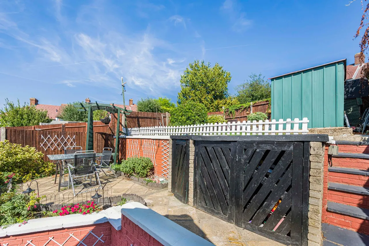 Heatherbank, Eltham, photo 24