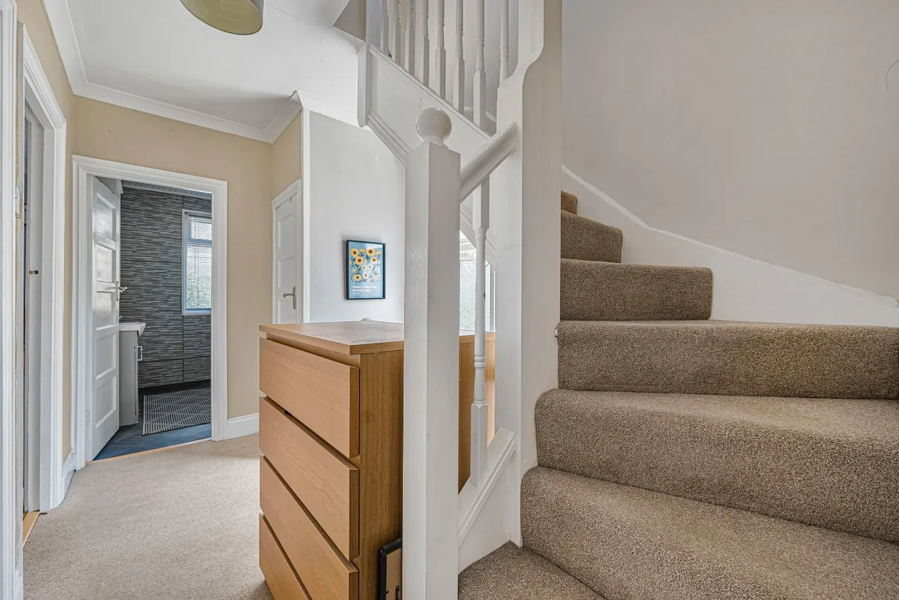 Heatherbank, Eltham, photo 19