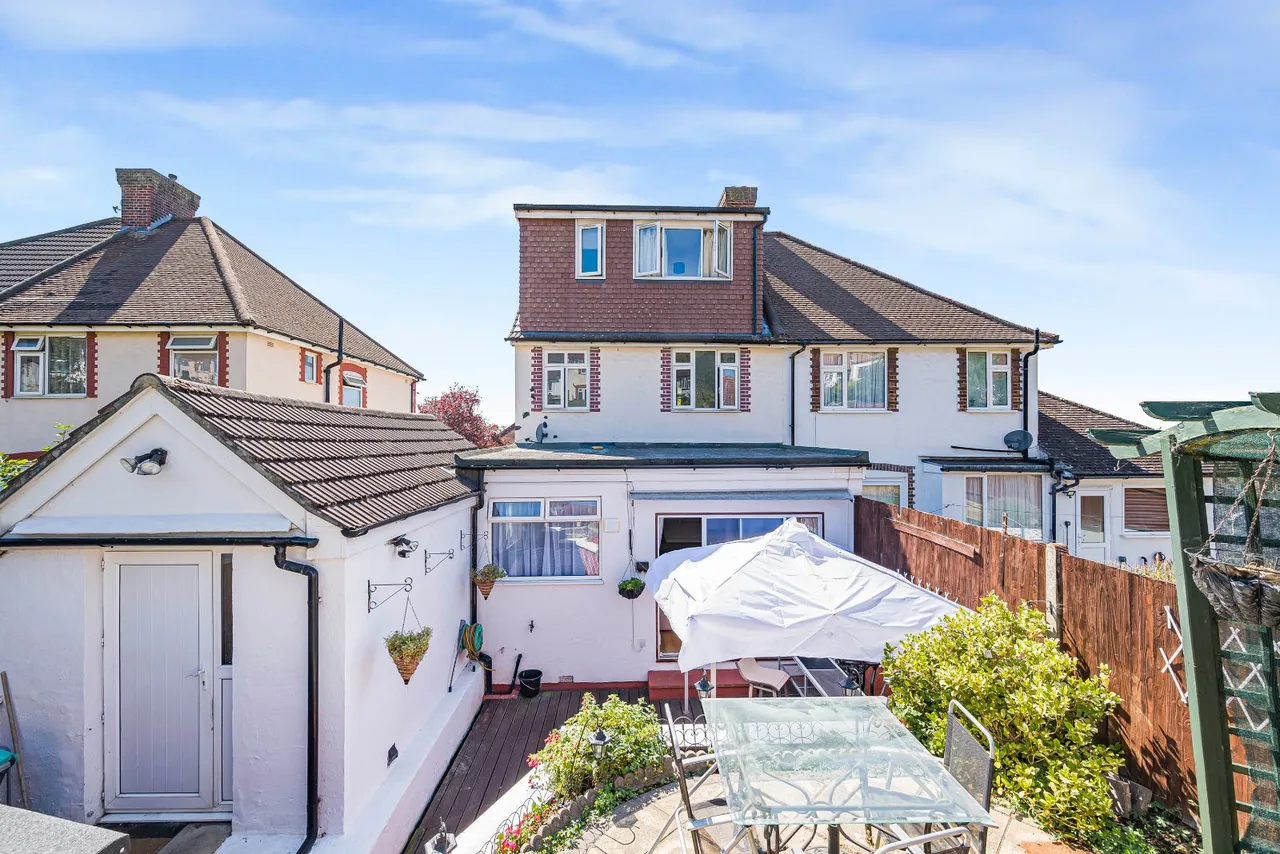 Heatherbank, Eltham, photo 27