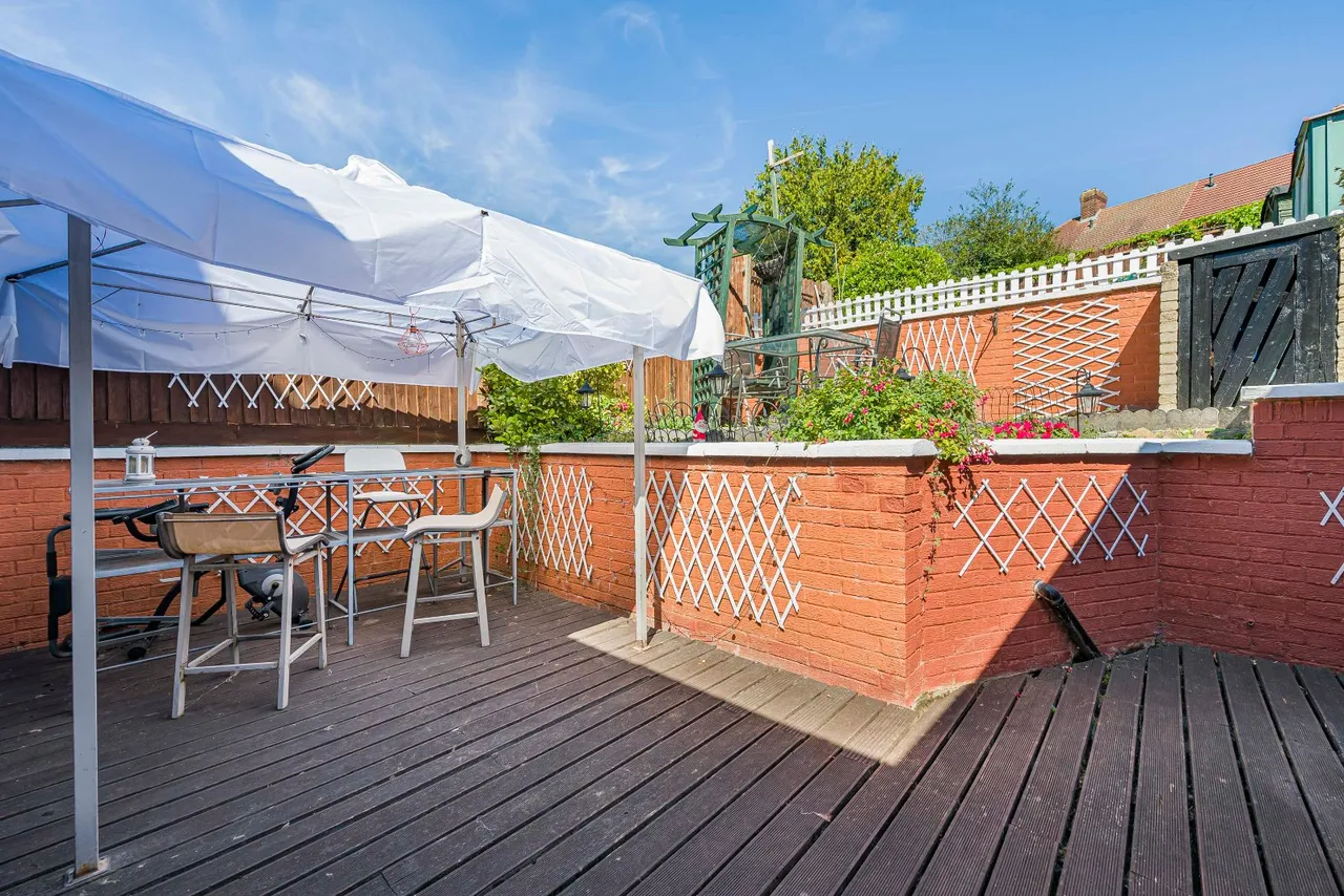 Heatherbank, Eltham, photo 23