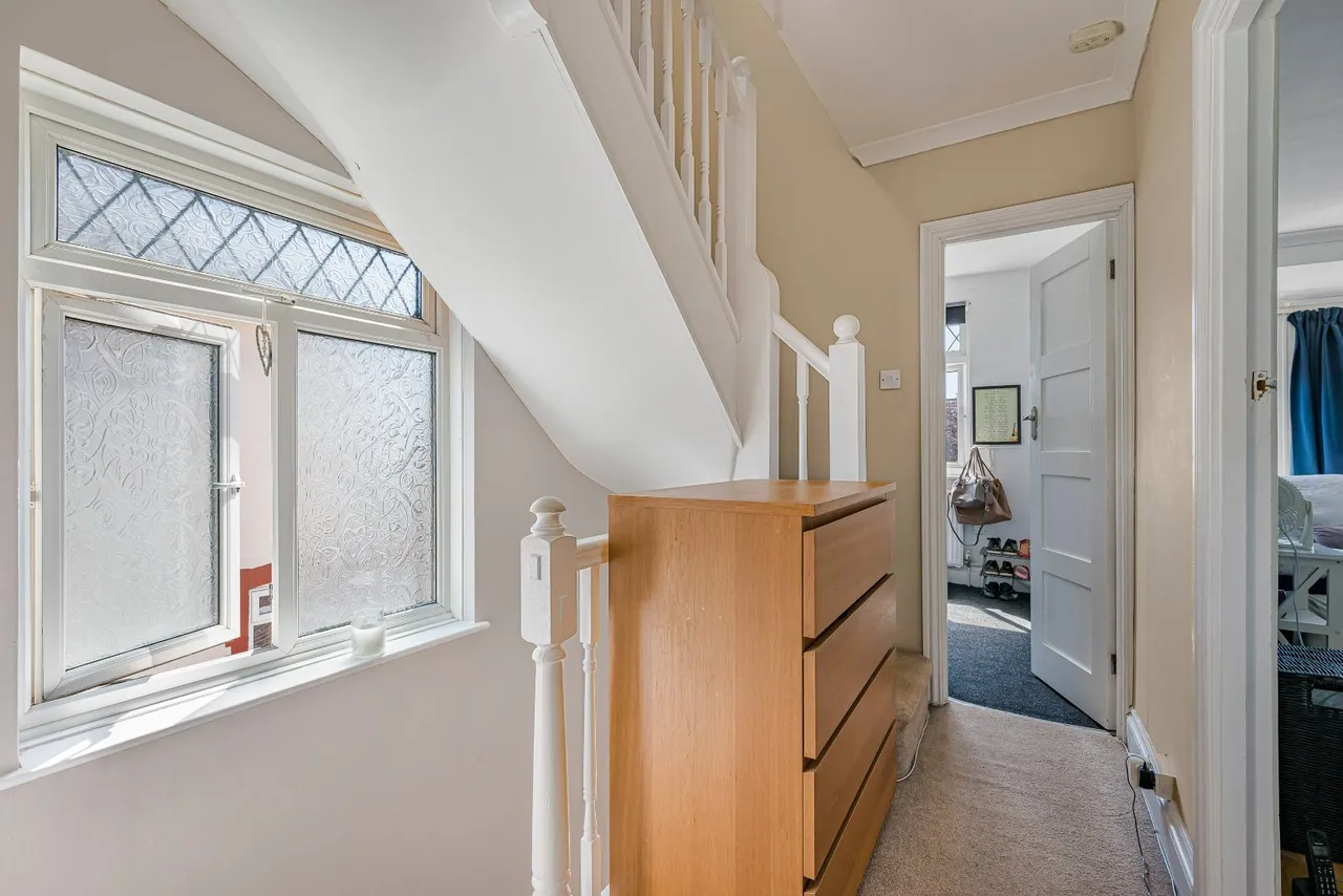 Heatherbank, Eltham, photo 14