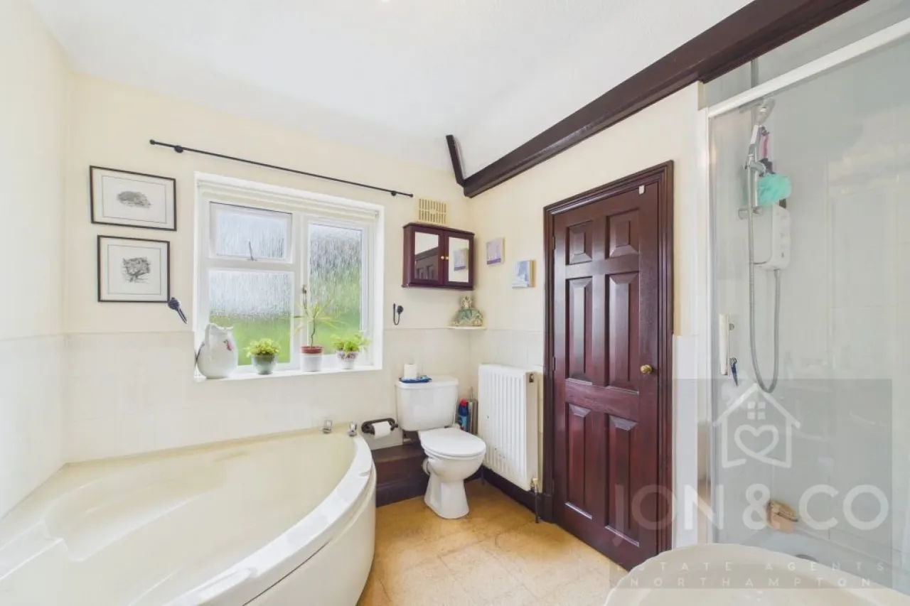 Foxgrove Avenue, Kingsthorpe, NN2, photo 17