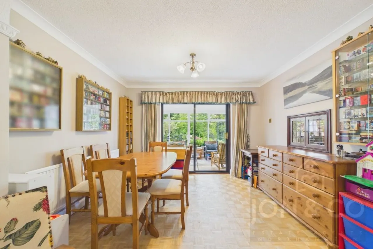 Foxgrove Avenue, Kingsthorpe, NN2, photo 4