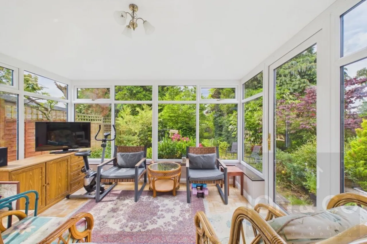 Foxgrove Avenue, Kingsthorpe, NN2, photo 5