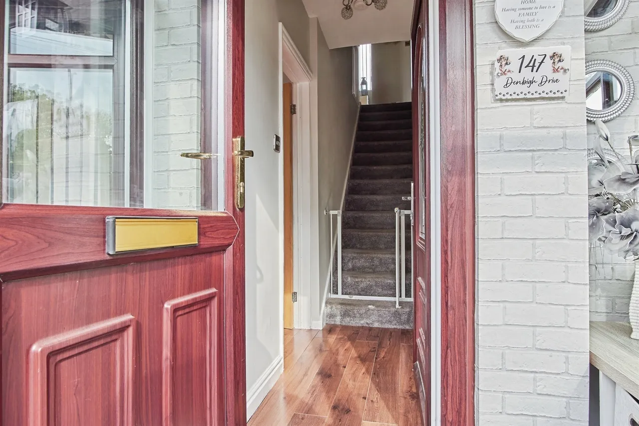 Denbigh Drive, West Bromwich, B71, photo 2