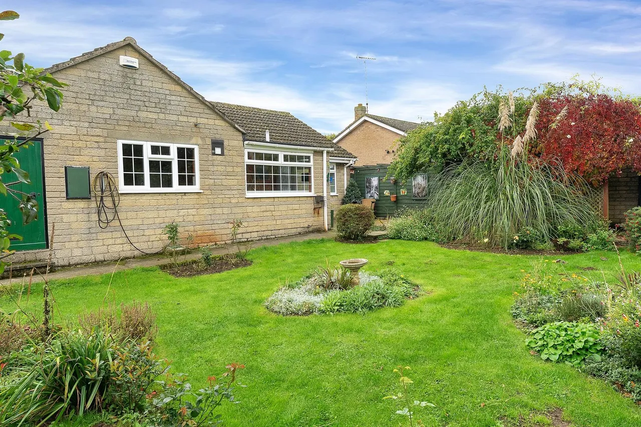Bourne Road, Essendine, PE9, photo 18