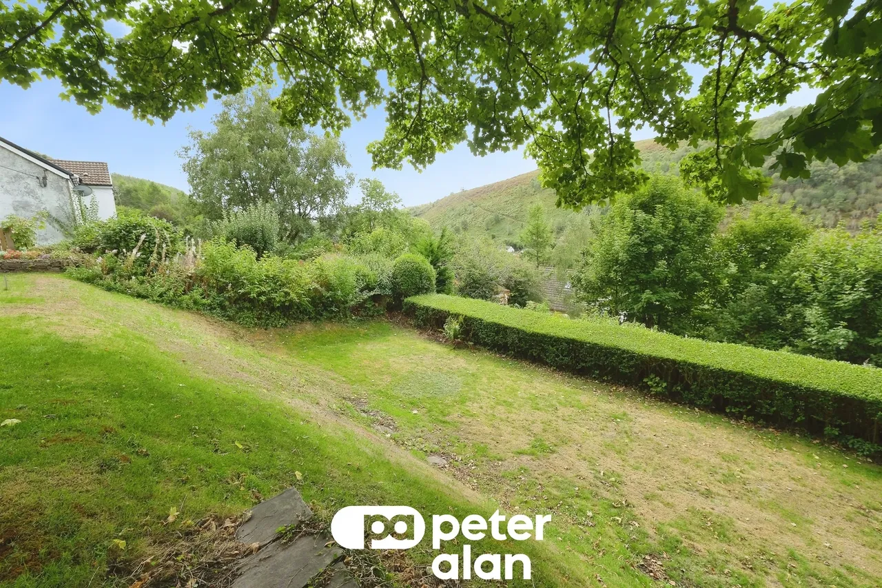 Cefn Road Upper Bargoed, CF81, photo 23