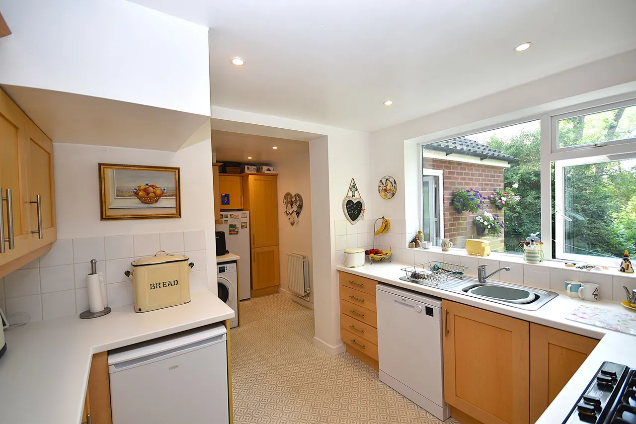 Brynton Close, Macclesfield, photo 2
