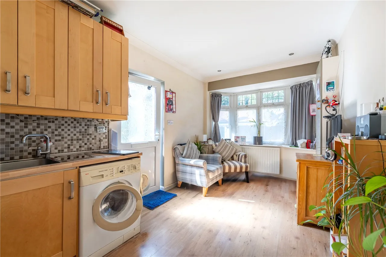 Coniston Road, Twickenham, TW2 7HH, photo 16