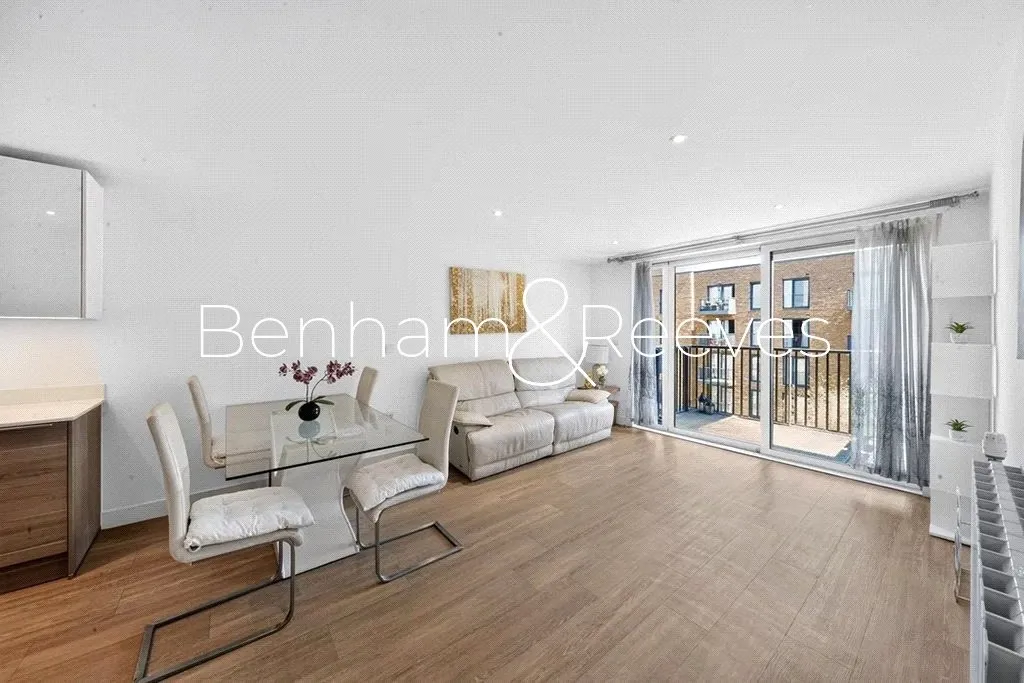 Whiting Way, Surrey Quays, SE16, photo 3