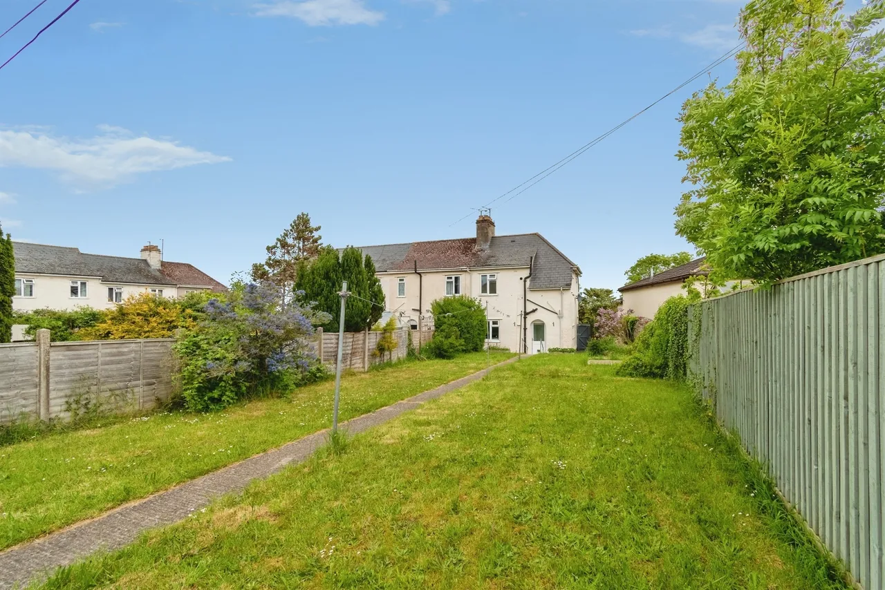 London Road, Chippenham, SN15, photo 16