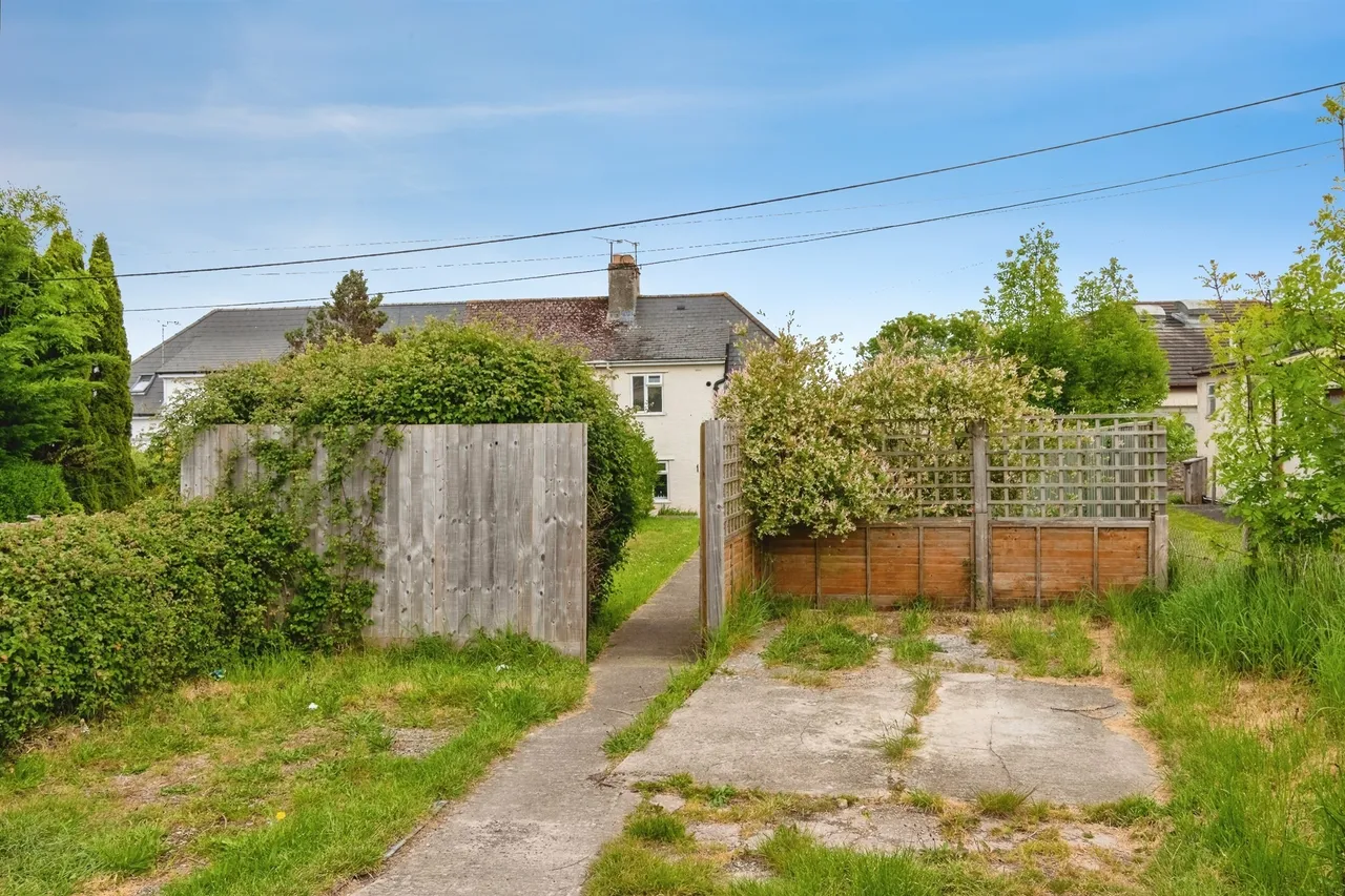 London Road, Chippenham, SN15, photo 18