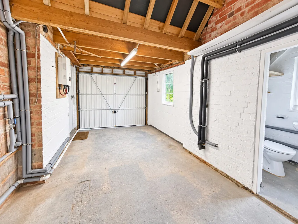 Morrey Lane, Hadley End, photo 22