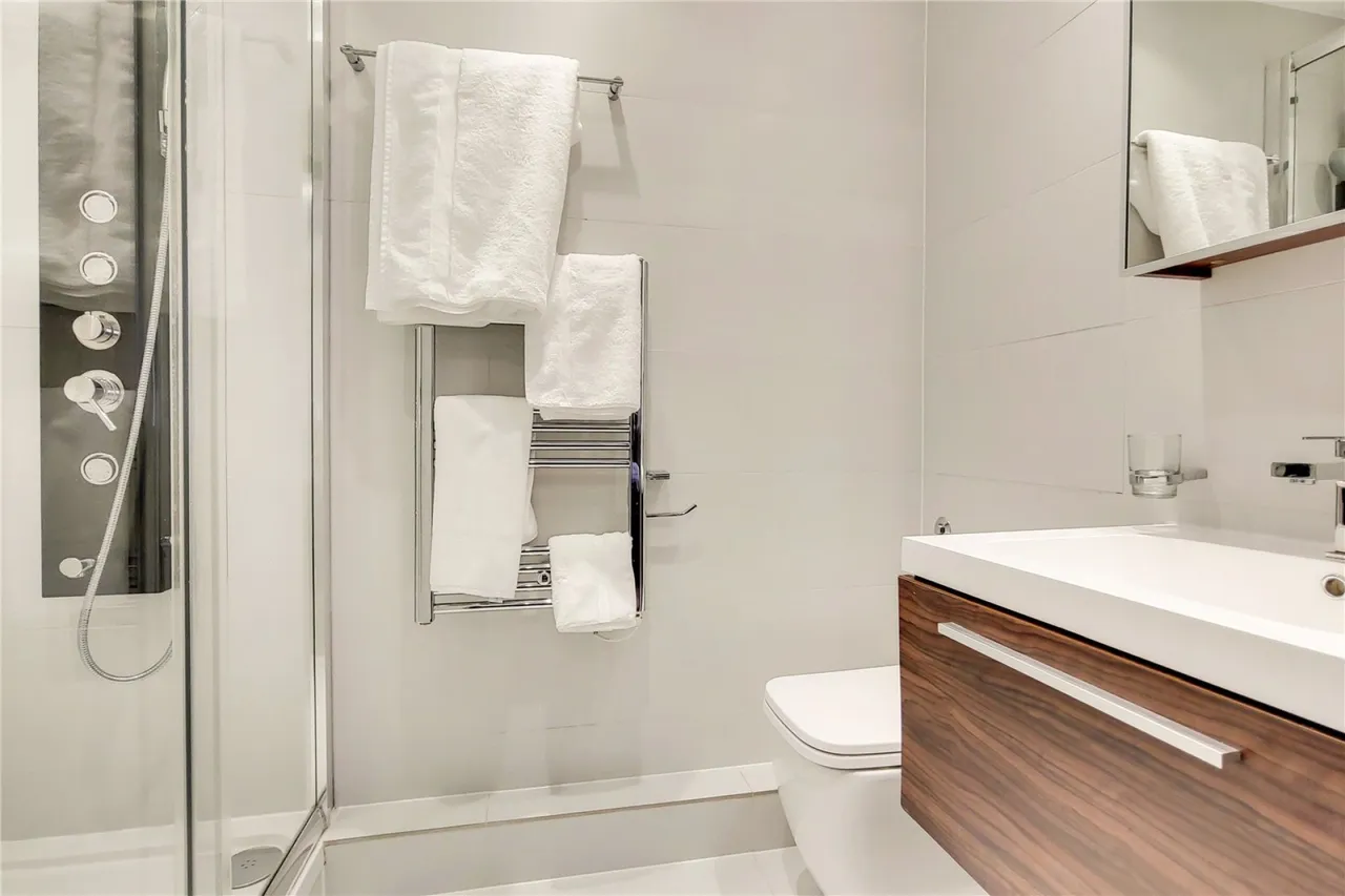 Boydell Court, St Johns Wood Park, photo 7
