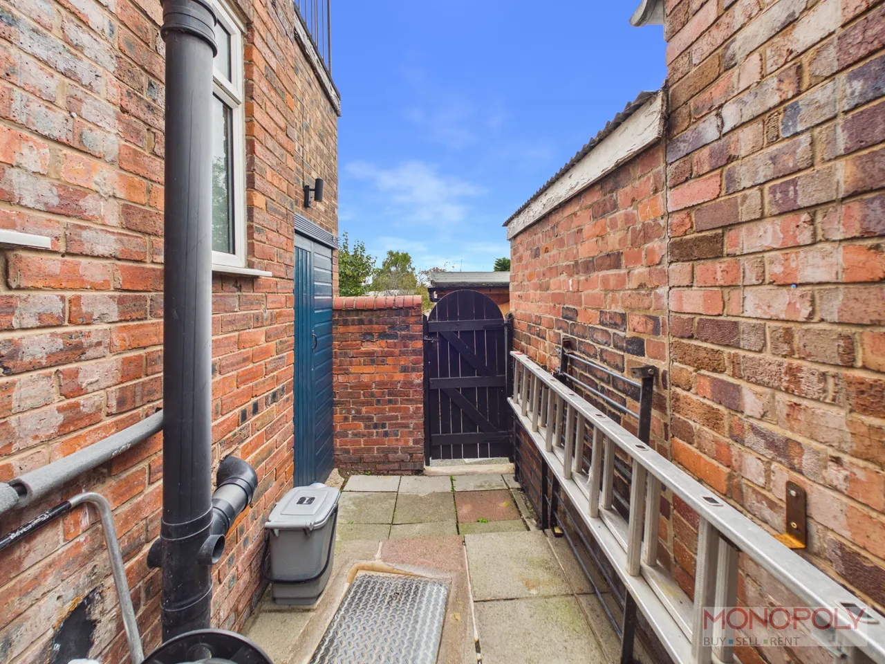 Holt Terrace, Gresford, LL12, photo 18