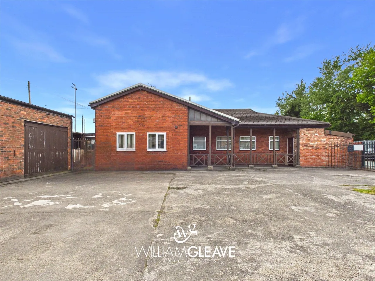 Rectors Lane, Pentre, Deeside, Flintshire, CH5 2DH, photo 27