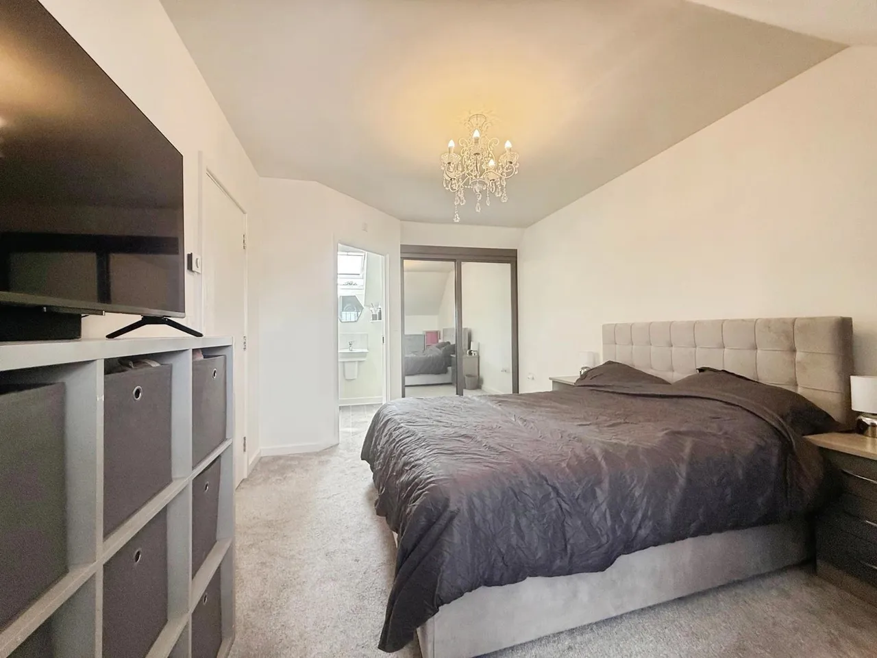 Greenkeepers Avenue, Basingstoke, Hampshire, RG23 7PZ, photo 5