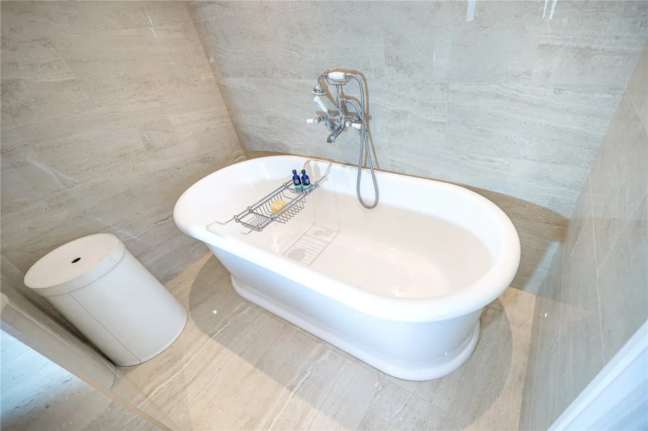 Bagley Wood Road, Kennington/Radley, Oxford, Oxfordshire, OX1 5LY, photo 26