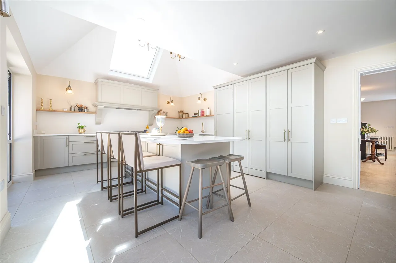 Bagley Wood Road, Kennington/Radley, Oxford, Oxfordshire, OX1 5LY, photo 11