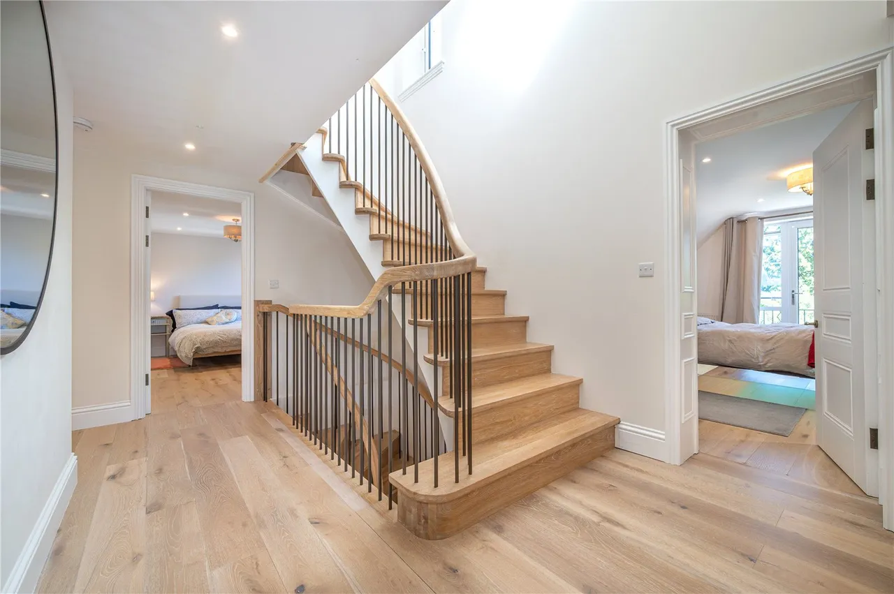Bagley Wood Road, Kennington/Radley, Oxford, Oxfordshire, OX1 5LY, photo 23