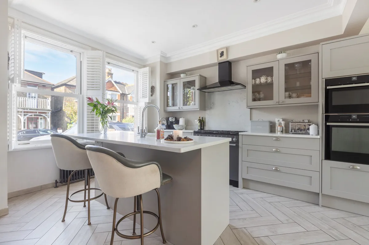 Kingsley Avenue, London, W13, photo 2
