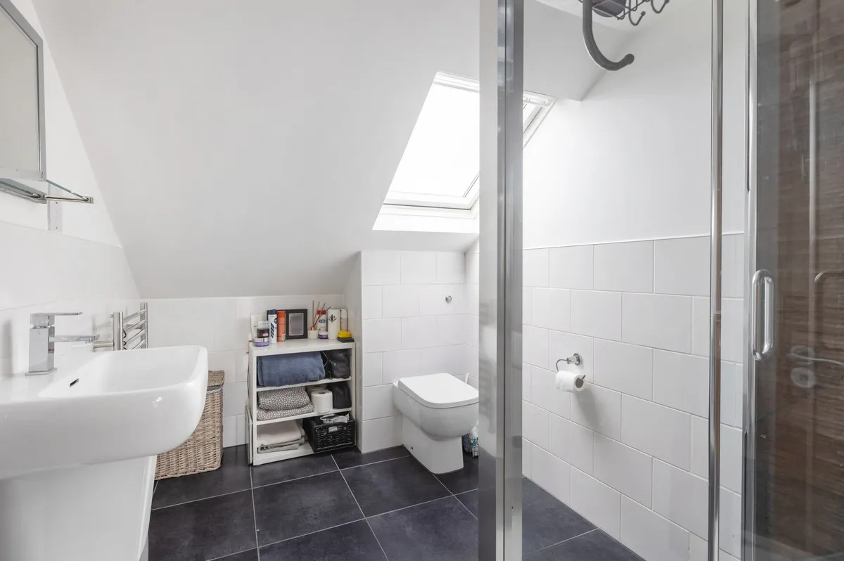 Kingsley Avenue, London, W13, photo 19