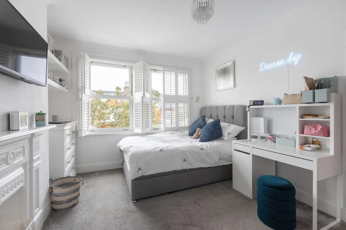 Kingsley Avenue, London, W13, photo 13