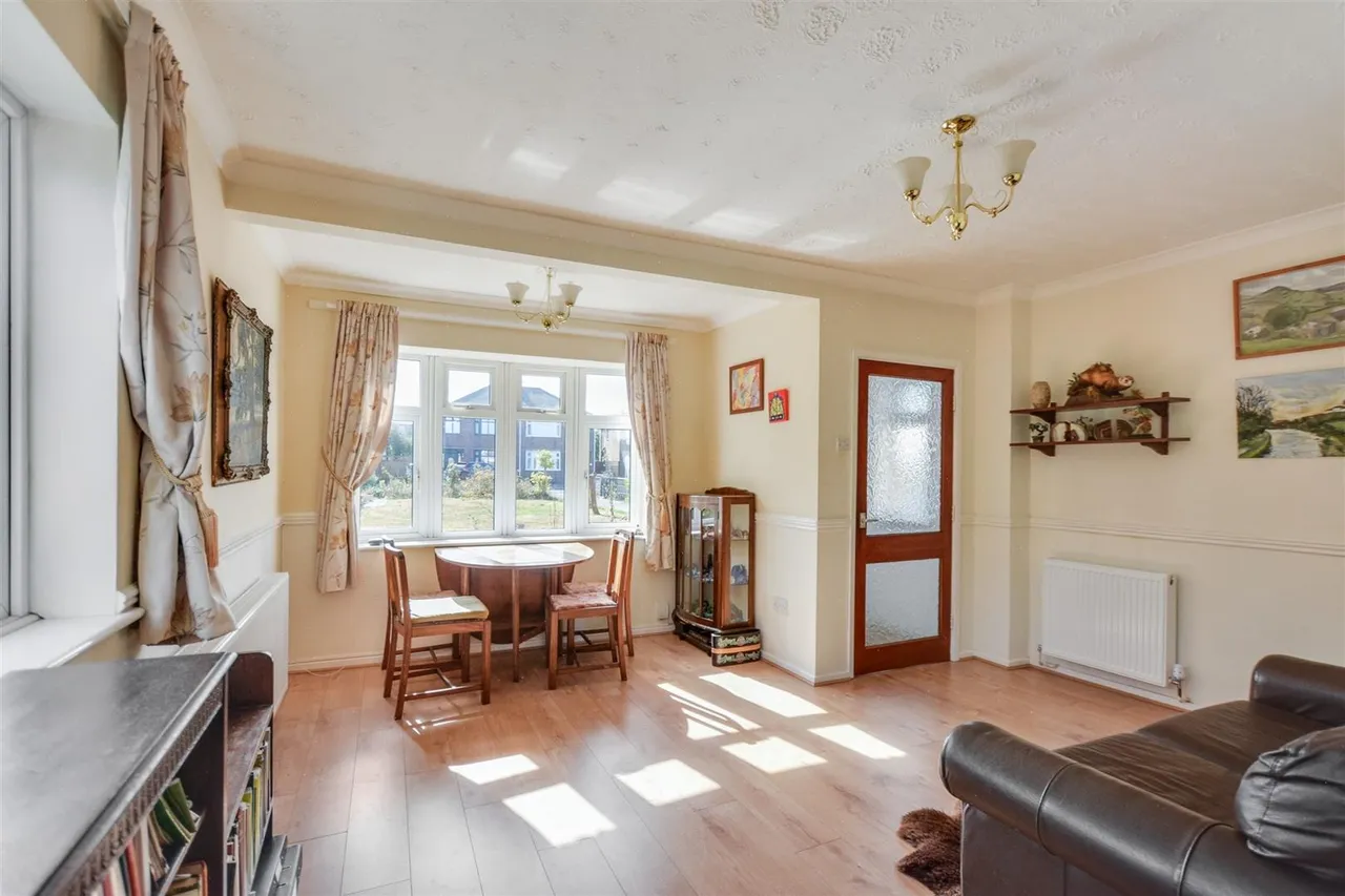 Rutland Avenue, Toton, NG9, photo 9
