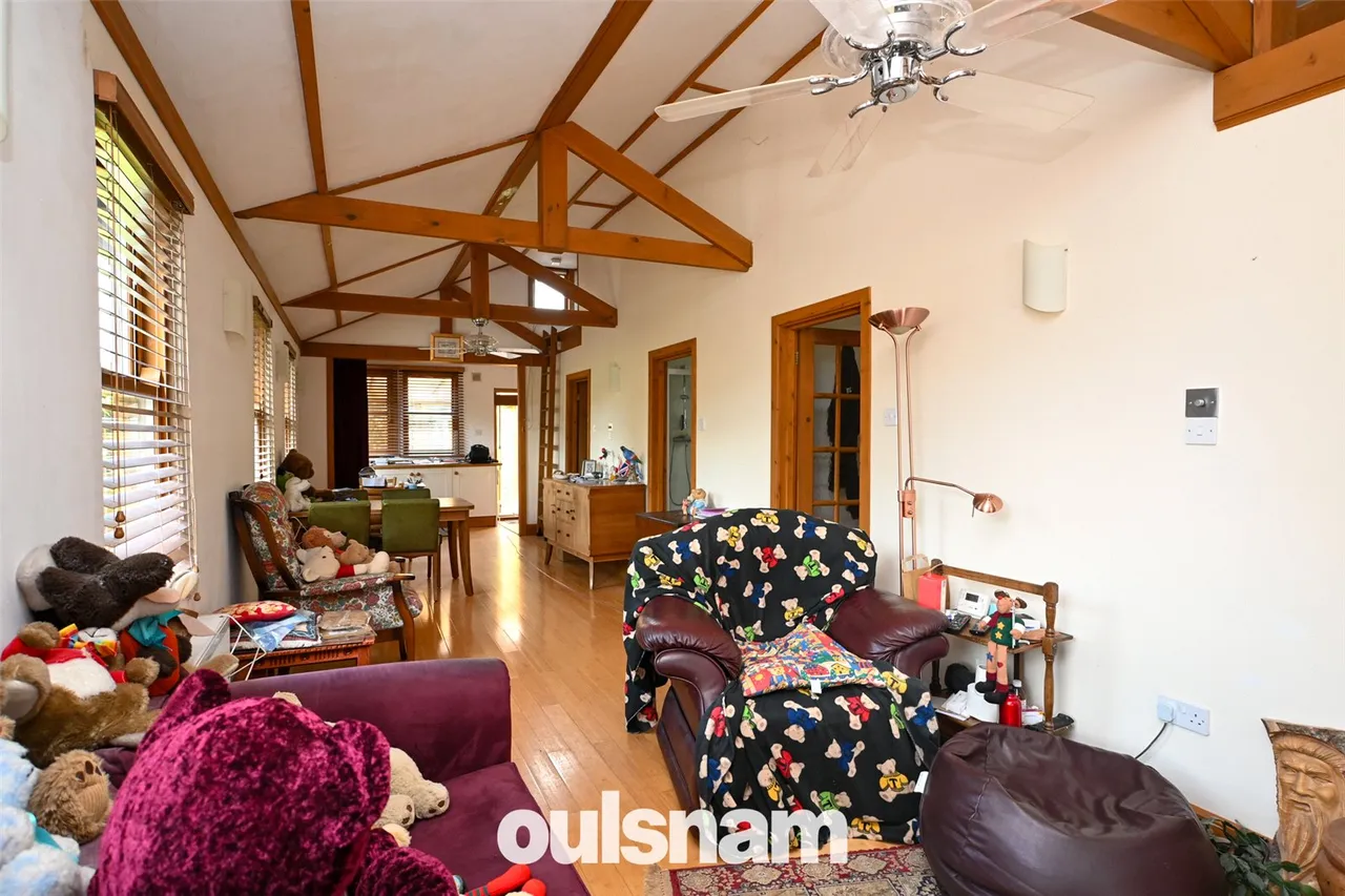 Hawkesley Drive, Northfield, Birmingham, B31 4EX, photo 2