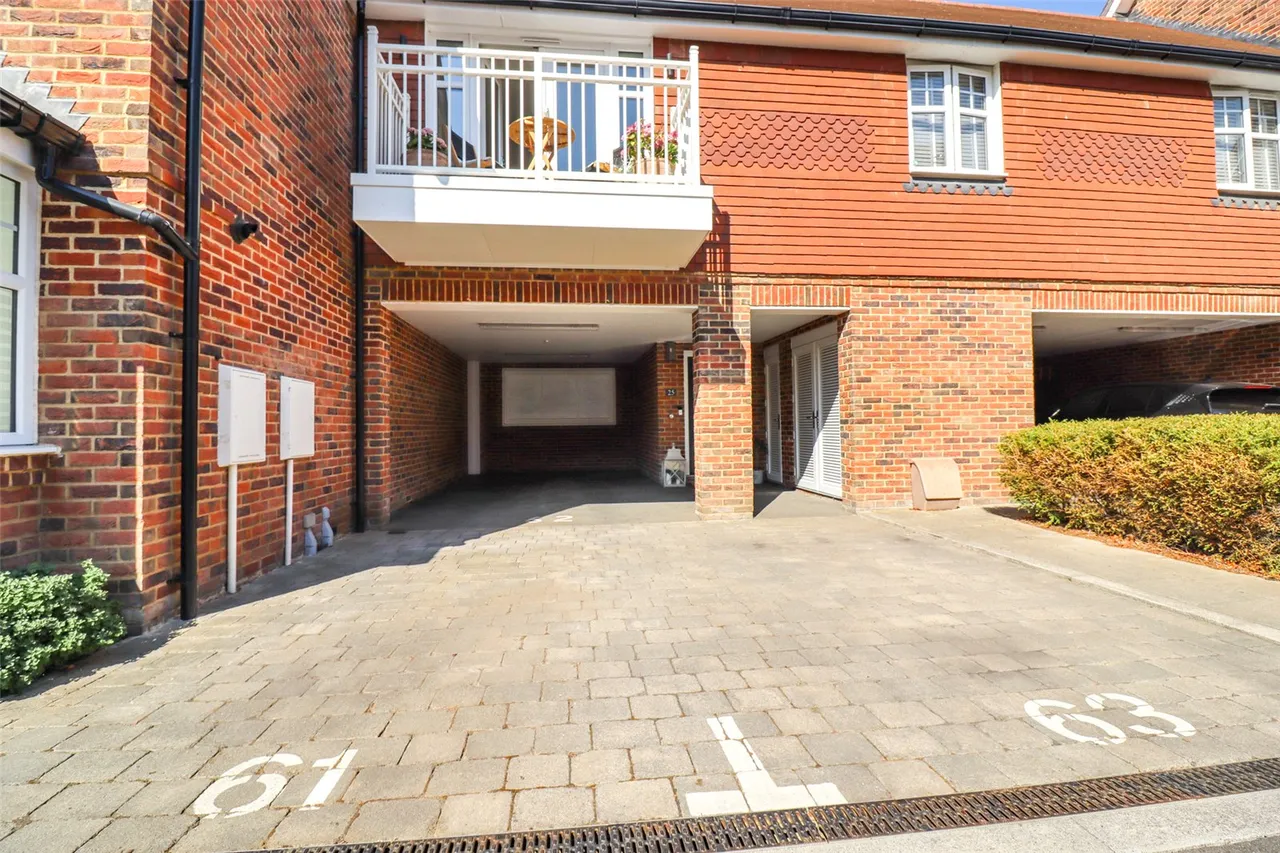 Red Cedar Avenue, Fleet, Hampshire, GU51 3HB, photo 14