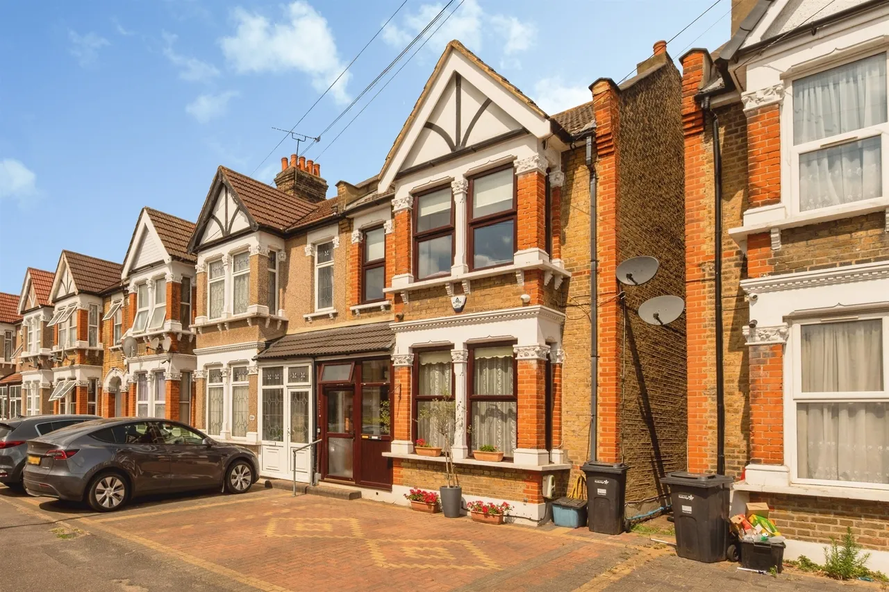 Coventry Road, Ilford, IG1, photo 24