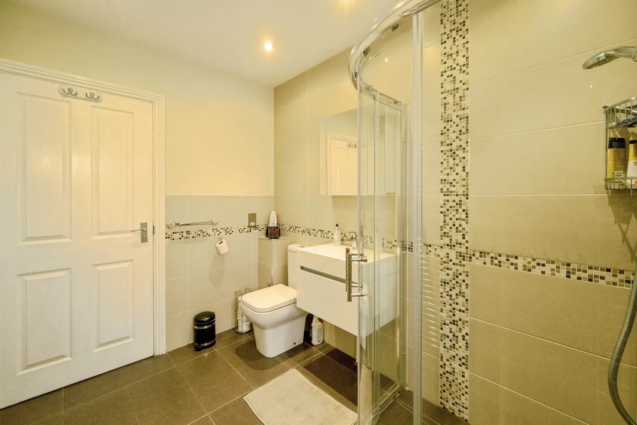 Coventry Road, Ilford, IG1, photo 9